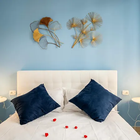 Chic House In Centro Storico Апартаменты